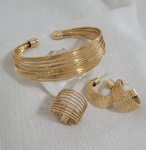 سرویس طرح طلای زنانه