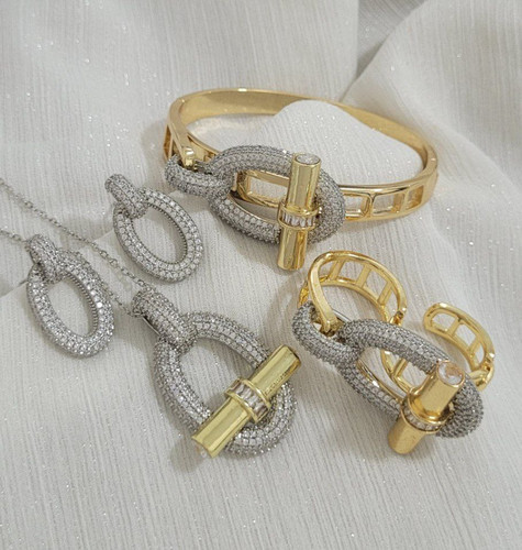 سرویس طرح طلای زنانه