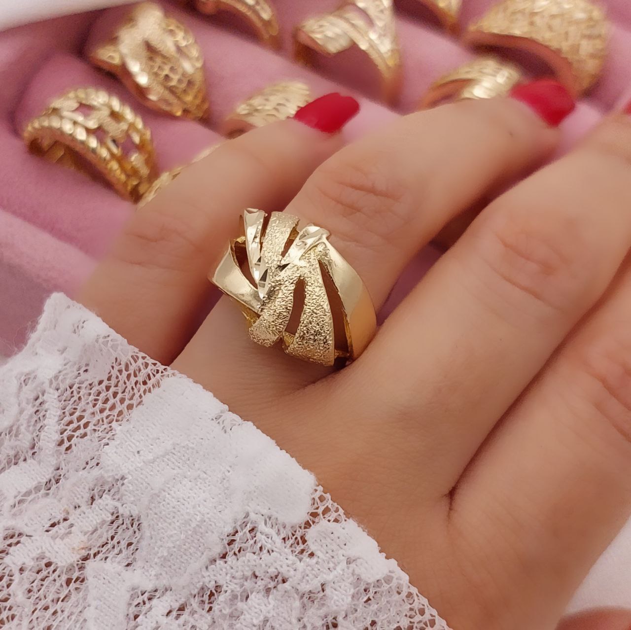 انگشتر طلا روس زنانه