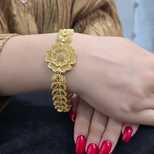 دستبند طرح طلای زنانه