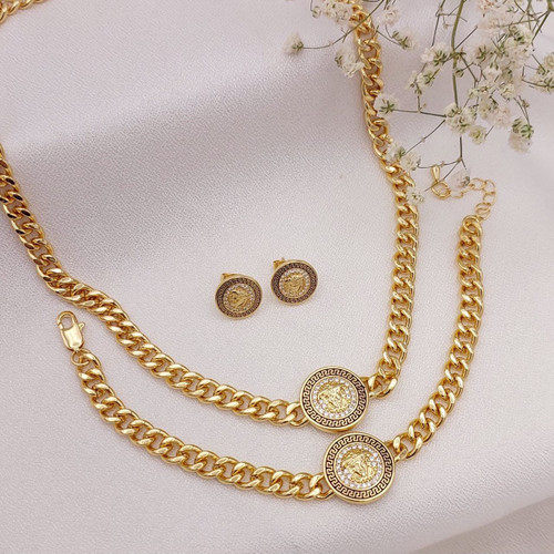 سرویس ورساچ