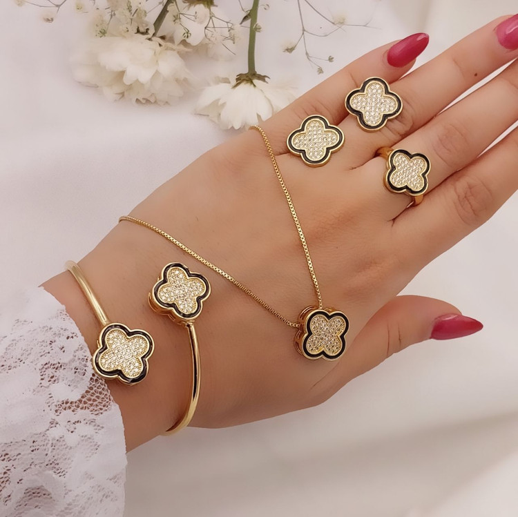 سرویس ونکلیف زنانه