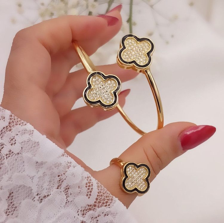 سرویس طرح طلای زنانه