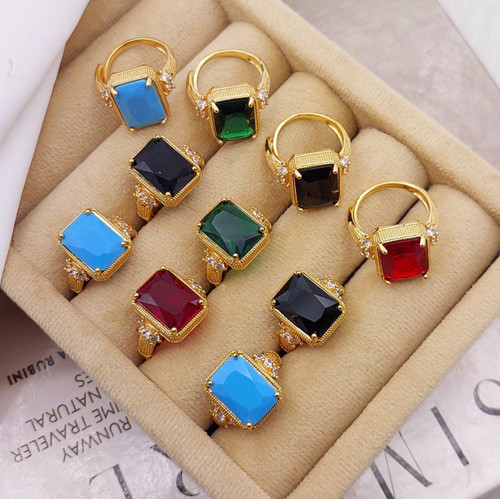 انگشتر سنگدار زنانه