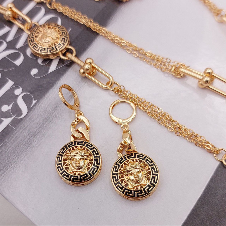 سرویس طرح طلای زنانه مدل ورساچه تیفانی مجلسی شیک