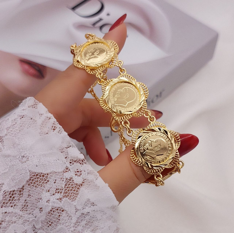 دستبند سکه ای زنانه