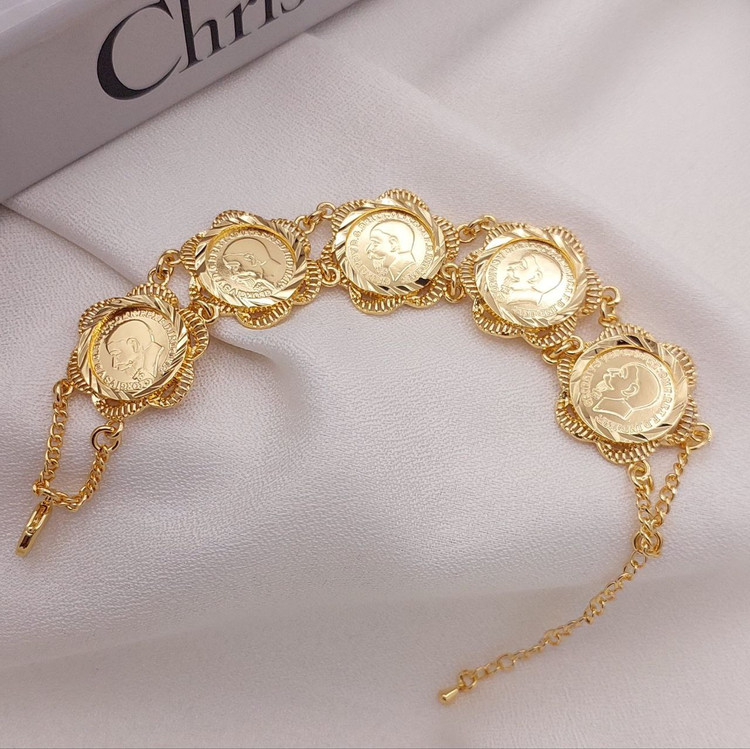 دستبند طرح طلای زنانه