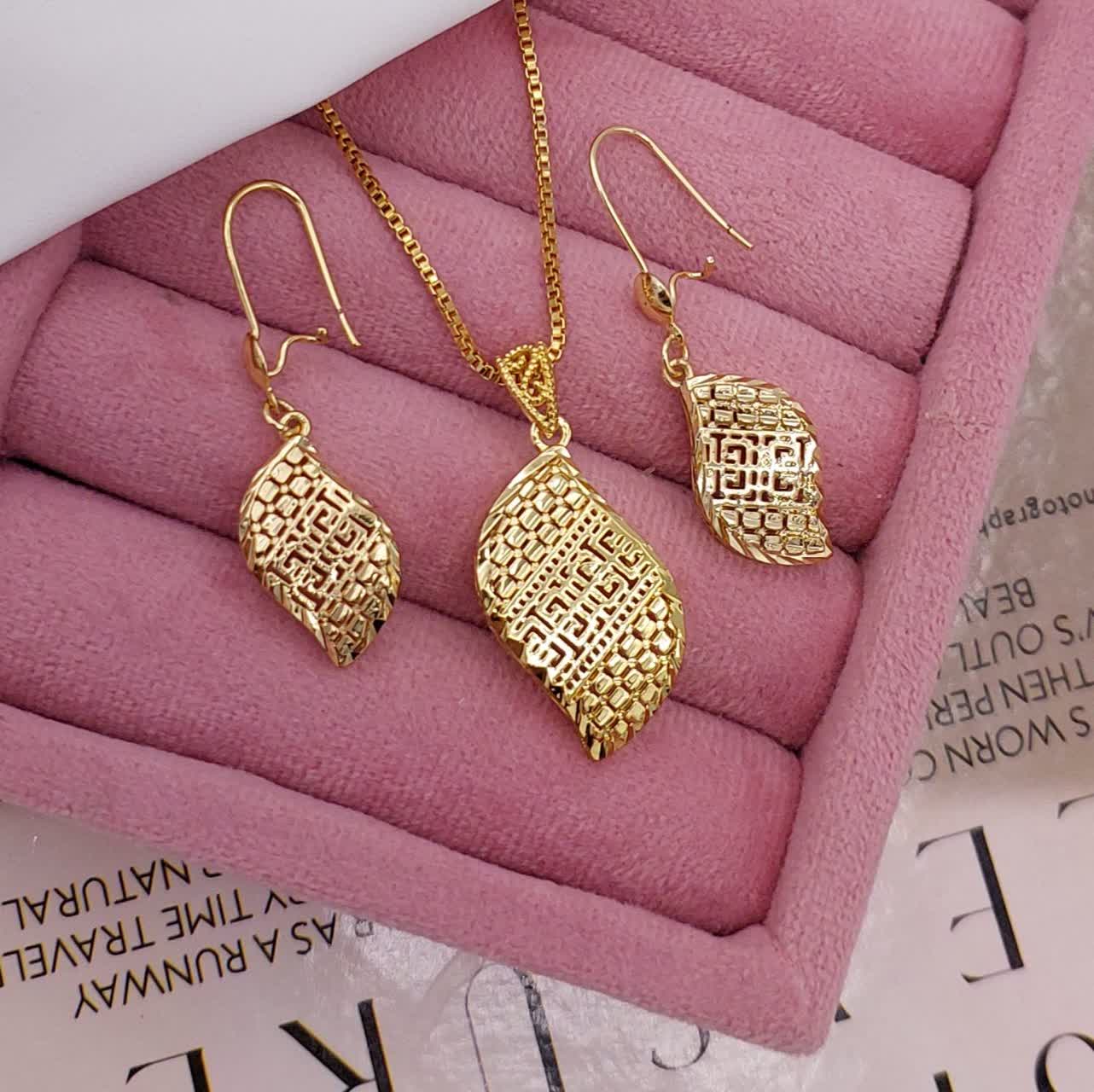 نیمست شیک زنانه اشکی لوزیبافت