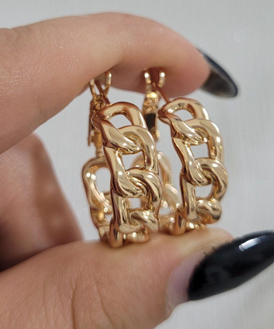 گوشواره حلقهای طرحدار شیک