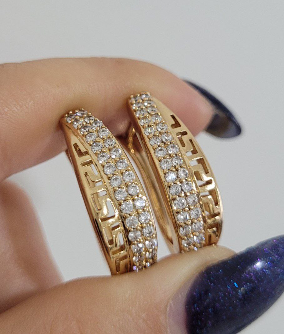 گوشواره حلقهای طرحدار زنانه