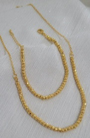 گردنبند آلبرنادو توپی زنانه در سه مدل خاص با زنجیر ظریف و مهرههای درخشان