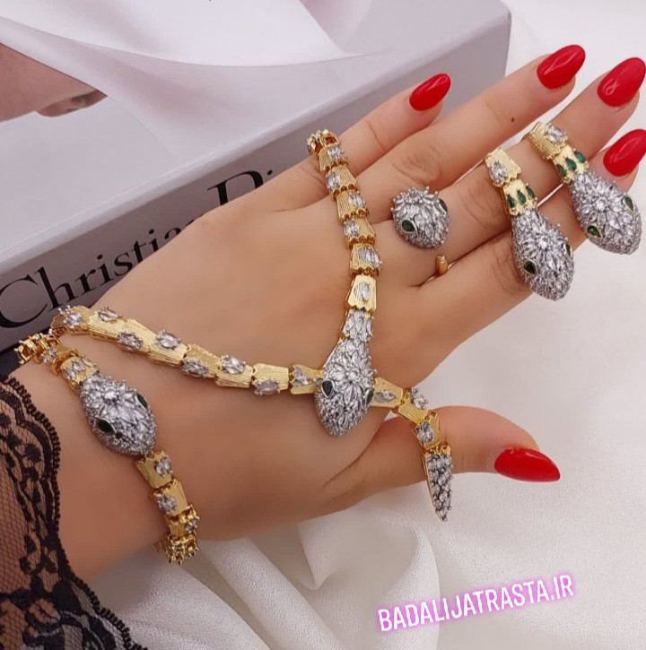 سرویس جواهری برند پرنس با طراحی دو رنگ و نگینهای اتریشی درخشان رنگ ثابت