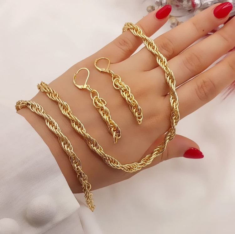 سرویس حلقهای طرح طلا زنانه برند شین مدل حلقه ای فشرده دوم