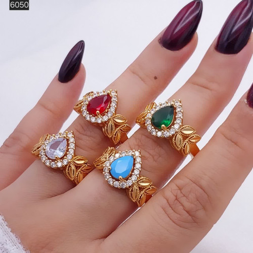 انگشتر نگیندار زنانه مدل برگ کد ۶۰۵۰ با طراحی طبیعتگرا و درخشش فوقالعاده