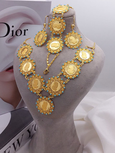 سرویس طرح طلا سکهای جدید با سنگ آبی و نگینکاری دور سکهها از برند معتبر mydear