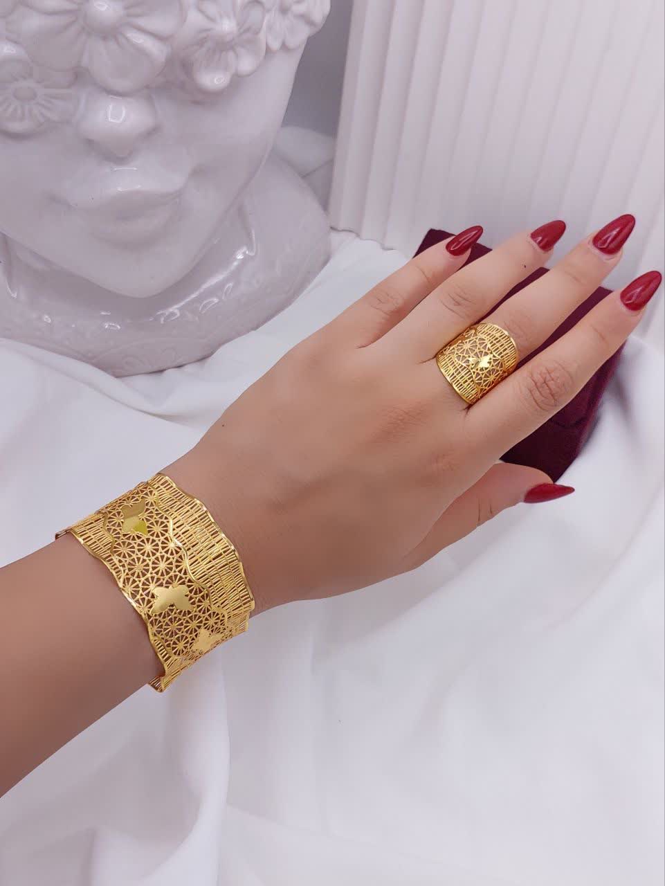 ست دستبند و انگشتر بحرینی زنانه مدل اهورا با آبکاری طلا و طراحی لوکس و مجلسی