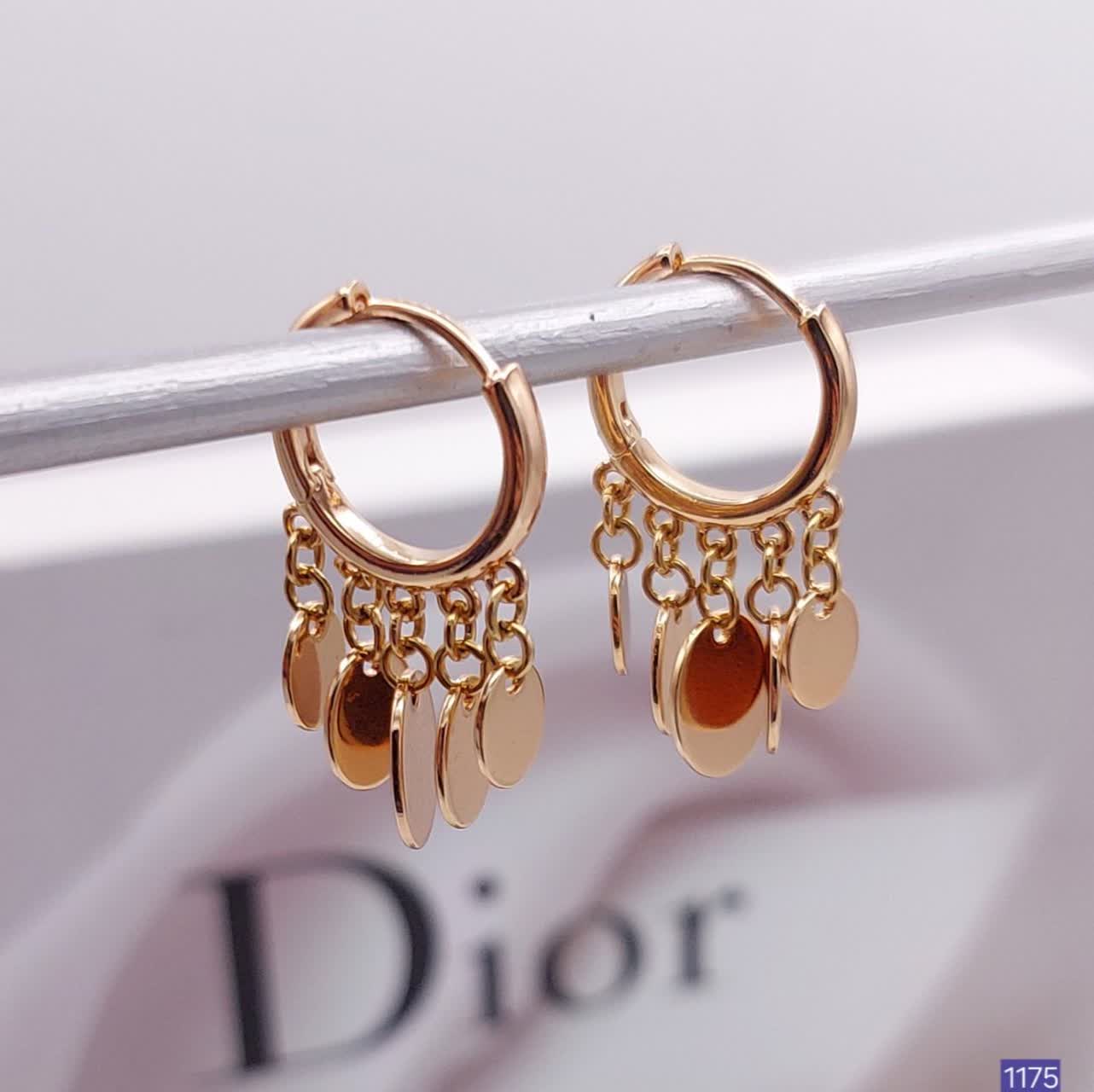 گوشواره ژوپینگ اصل مدل شبنم کد ۱۱۷۶ با آبکاری طلا و طراحی خاص و ظریف زنانه