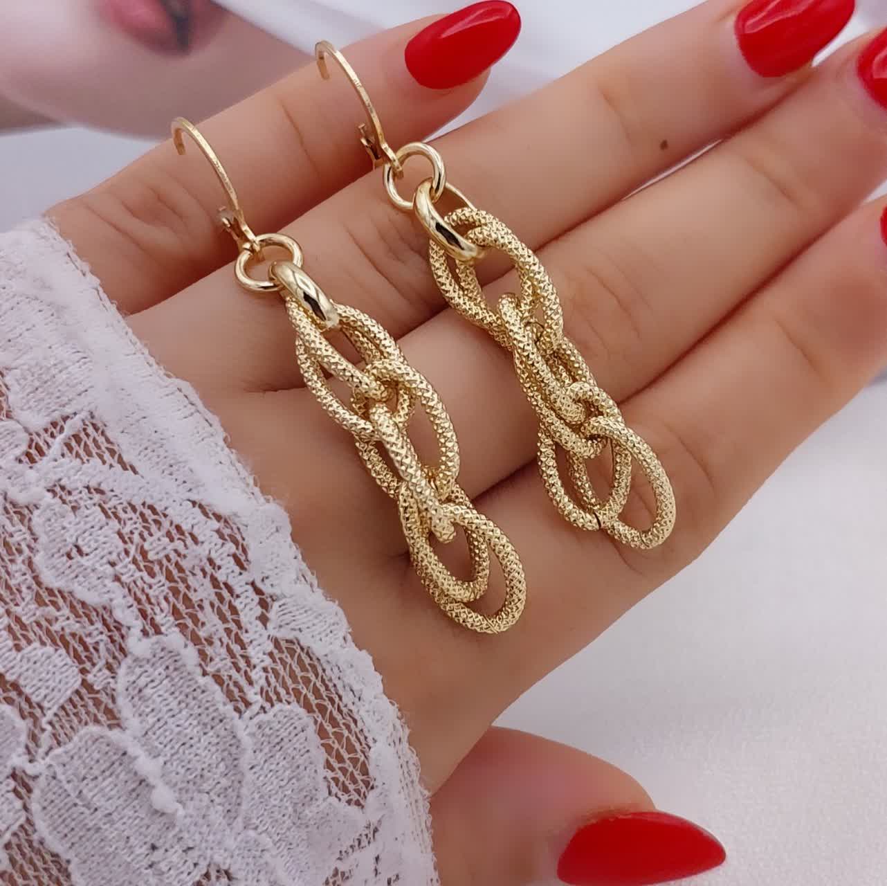 گوشواره حلقه‌ای طرح طلا برند شین کد ۱۱۱۳؛ ۵ مدل شیک و متنوع با رنگ ثابت و درخشان