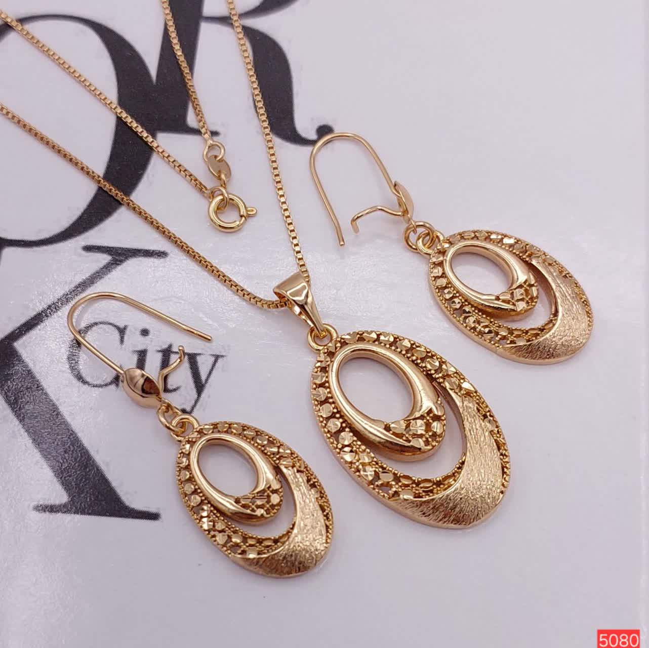 نیم ست ژوپینگ اصل زنانه طرح بیضی کد ۵۰۸۰ با طراحی شیک و درخشان