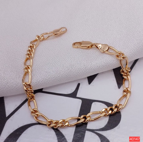 1. دستبند ژوپینگ اصل زنانه طرح فیگارو باریک با آبکاری طلای لوکس و درخشان کد 40147 2. خرید دستبند مارک ژوپینگ رنگ ثابت مدل فیگارو باریک کد 40147 از فروشگاه بدلیجات رستا 3. دستبند ظریف ژوپینگ فیگارو زنانه ضد حساسیت با کیفیت ساخت تضمین شده و طراحی مدرن